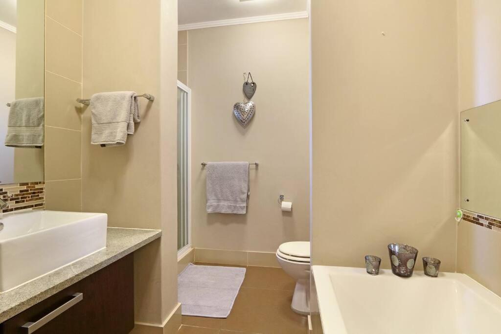 Penguin Haven . Luxury 2 Bedroom, Boulders Beach. Cape Town Exterior photo